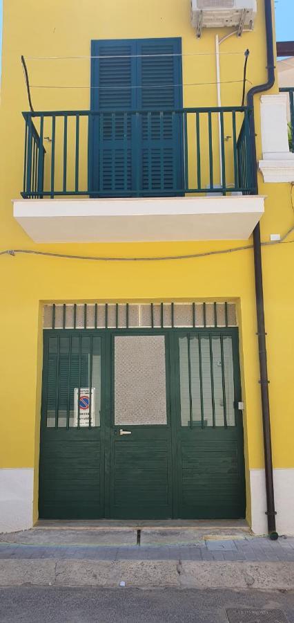 Casa Vacanza A ปุนตาเซกกา ภายนอก รูปภาพ