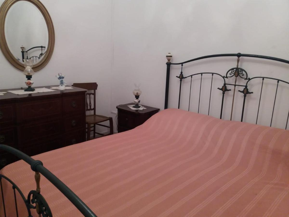 Casa Vacanza A ปุนตาเซกกา ภายนอก รูปภาพ